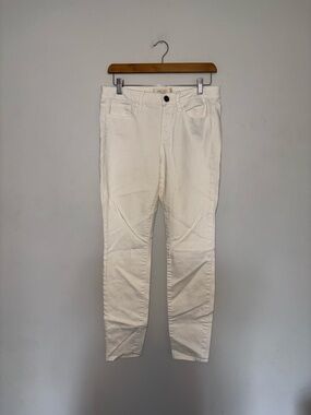 Rachel Roy ~ White Jeans